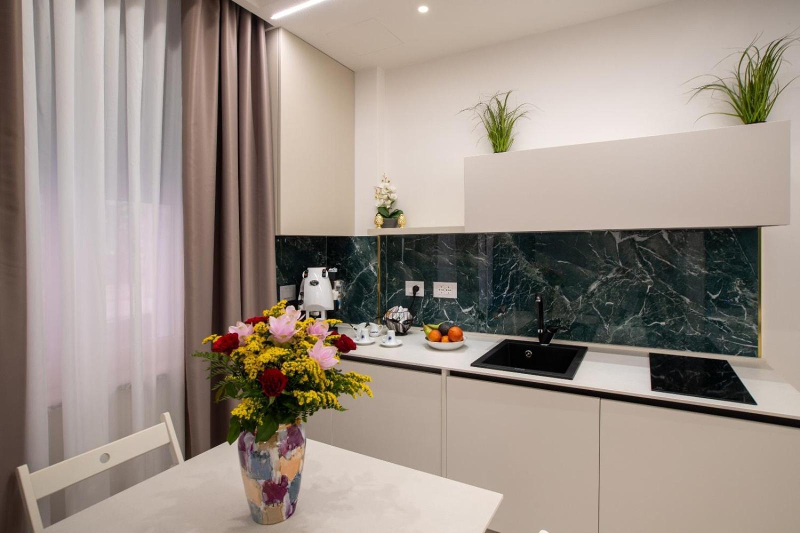 Taozen Apartments Taormina Eksteriør bilde